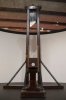 10cul-guillotine-02-vzfl-articleLarge.jpg